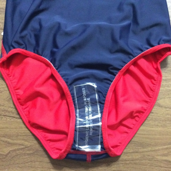 🔥 $3 WHEN YOU BUNDLE 2 OR MORE ITEMS - Picture 3 of 4